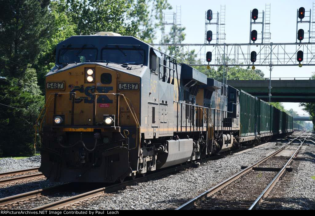 Westbound garbage train